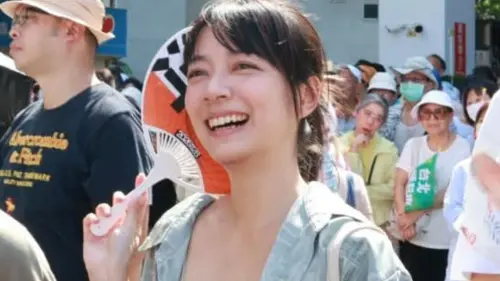 星光幫女星表態了！別洋流徽章支持沈伯洋：正面選舉原來就是這樣