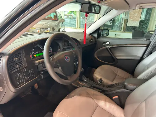 ▲經過商富團隊縝密的翻新作業之後，車子內裝部分煥然一新。（圖／Saab Taiwan- 總代理商富公司授權使用）