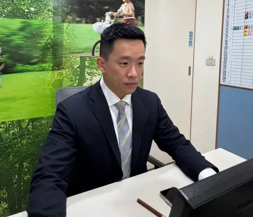 房市／信義房屋店長　打造業績破千萬八年級團隊