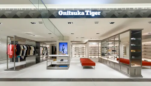 ▲目前鬼塚虎在南台灣僅有新光三越台南西門店一家分店，倘若鬼塚虎正式進駐高雄義享時尚廣場，將成為南台灣第二間店。（圖／Onitsuka Tiger臉書）