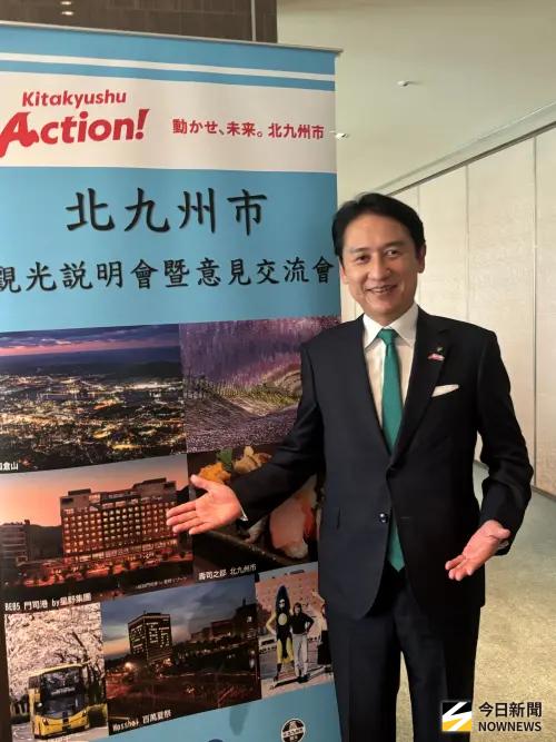 ▲日本北九州市長武內和久（右二）今天率團在台中舉辦觀光推廣說明會，為台中直飛拼定期化。（圖／記者金武鳳攝，2026.10.7)