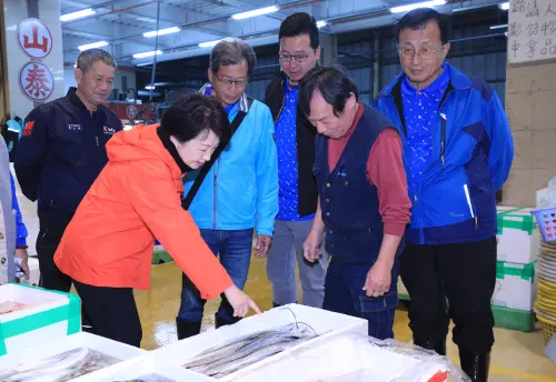 魚市董座疑自肥遭控「盧友友」官員管不動！中市府認了溢領122萬