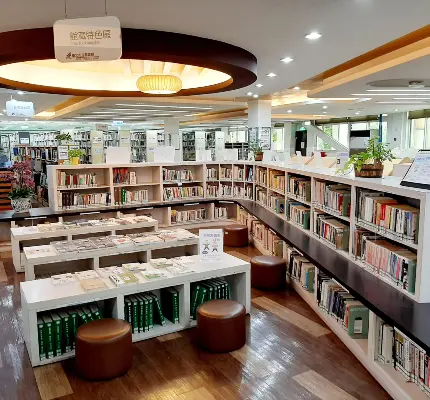 圖書館、郵局銀行、賣場營業一覽