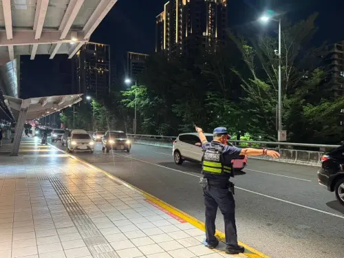 高鐵台中站接送看這裡　科技執法違停直接開罰