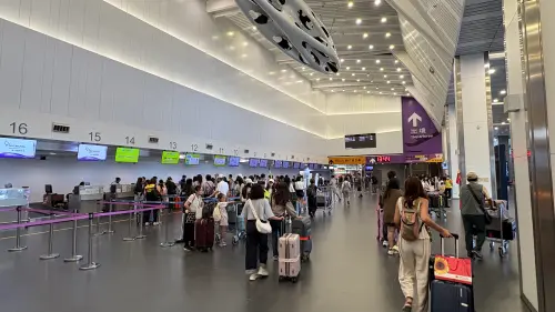 「安臣一條心」來了！江啟臣接蔣萬安松機遷建球　喊升級台中機場