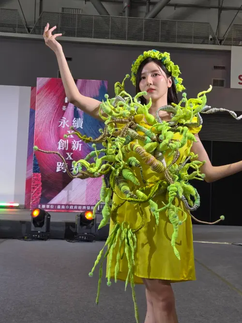 特企／南珉貞化身「大地女神」　安打王張正偉披「前衛戰袍」帥翻