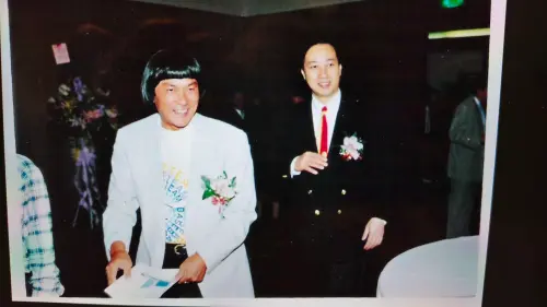 ▲姜厚任（右）回憶早年上豬哥亮節目的往事，肯定對方演了一齣浪子回頭的人生戲碼。（圖／姜厚任臉書）