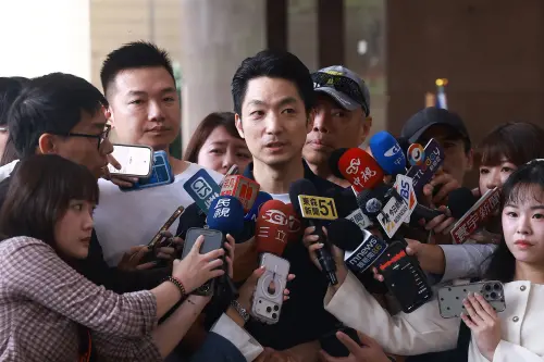 沈伯洋喊至少4場辯論　蔣萬安：不是越多場就越贏