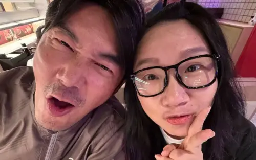 陶晶瑩按讚蔣萬安遭出征！李李仁幫解釋手滑：台灣不是民主社會嗎