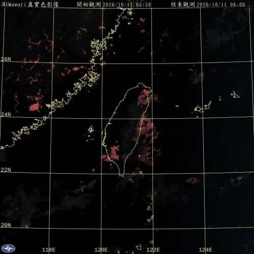 ▲今（11）晨5時50分真實色雲圖顯示，東側有稀疏低雲。（圖／中央氣象署cwa.gov.tw）