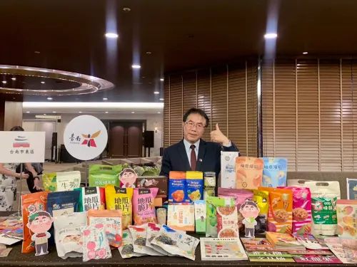 ▲ 台南市長黃偉哲帶台南農產亮相福岡國慶。（圖／南市府提供）
