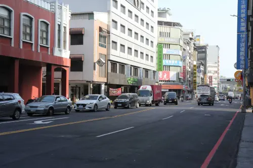 國慶收假日湧車潮　台中揭易塞路段與高鐵尖峰