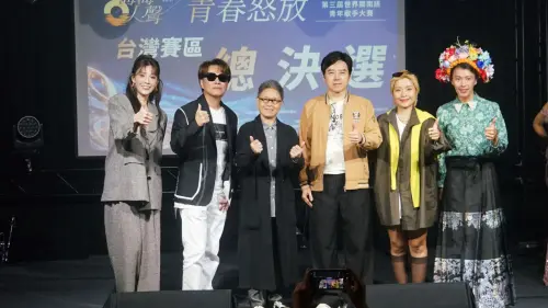 ▲江志豐（左二）擔任比賽評審，忍著眼疾疼痛現身，展現敬業態度。（圖／菲常動人音樂文創提供）