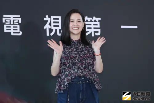 ▲曾寶儀（如圖）主持《我們回家吧》系列三季，三季全數獲得金鐘肯定，卻始終與獎座擦身而過。（圖／記者陳明安攝影）