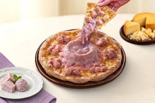 ▲芋頭控必吃必勝客「芋霸不能火山披薩」。（圖／必勝客pizzahut.com.tw）