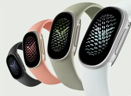 ▲Google推出全新Fitbit Edge智慧健康手環，提供黑色、粉橘色、橄欖綠及淺色系等多種配色，搭載AMOLED彩色螢幕，主打心電圖、血氧監測與最長7天續航力。（圖／翻攝Google官網）