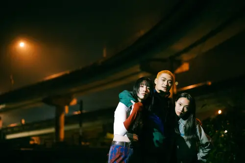 《一路狂奔》入圍國際影展！11月金馬首映　王渝萱、李雪譜女女戀