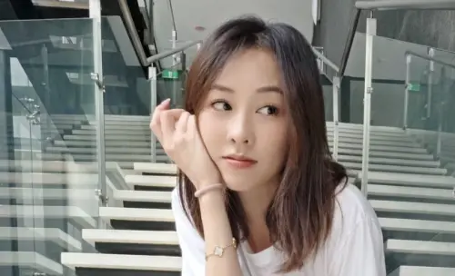 公車族好困擾！乘客死不起身讓道　夏語心公開影片：我真的很難　