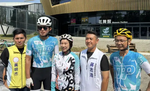 藍白合破局誰背鍋？黃光芹爆「抓徐欣瑩作交替」　黃國昌怒回這句
