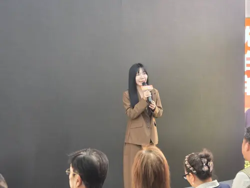 ▲沈伯洋今與里長座談，圖為民進黨台北市黨部主委吳沛憶。（圖／記者陳佩君攝，2026.10.15）