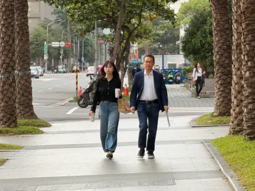 蔣萬安陣營答應了！不只辦一場辯論：我們就是會參與