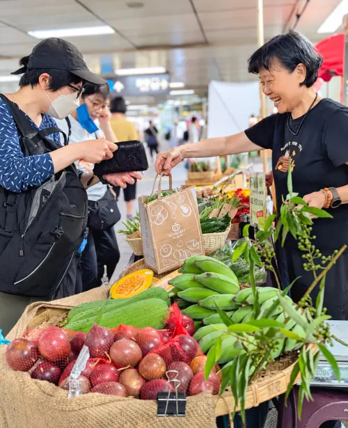▲在世界糧食日這天，號召消費者一起用行動支持友善農業。（圖／台肥提供）