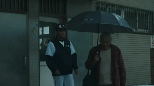 ▲陳致遠（左）曾在《八尺門的辯護人》客串棒球教練。（圖／facebook@黃揚明）