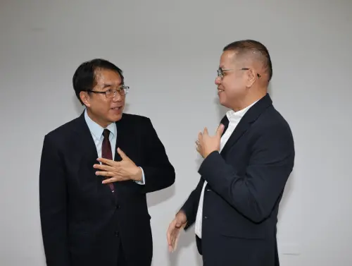 ▲ 台南市長黃偉哲感謝米拉弗洛斯省長到訪讓姊妹市情誼再續新篇。（圖／南市府提供）