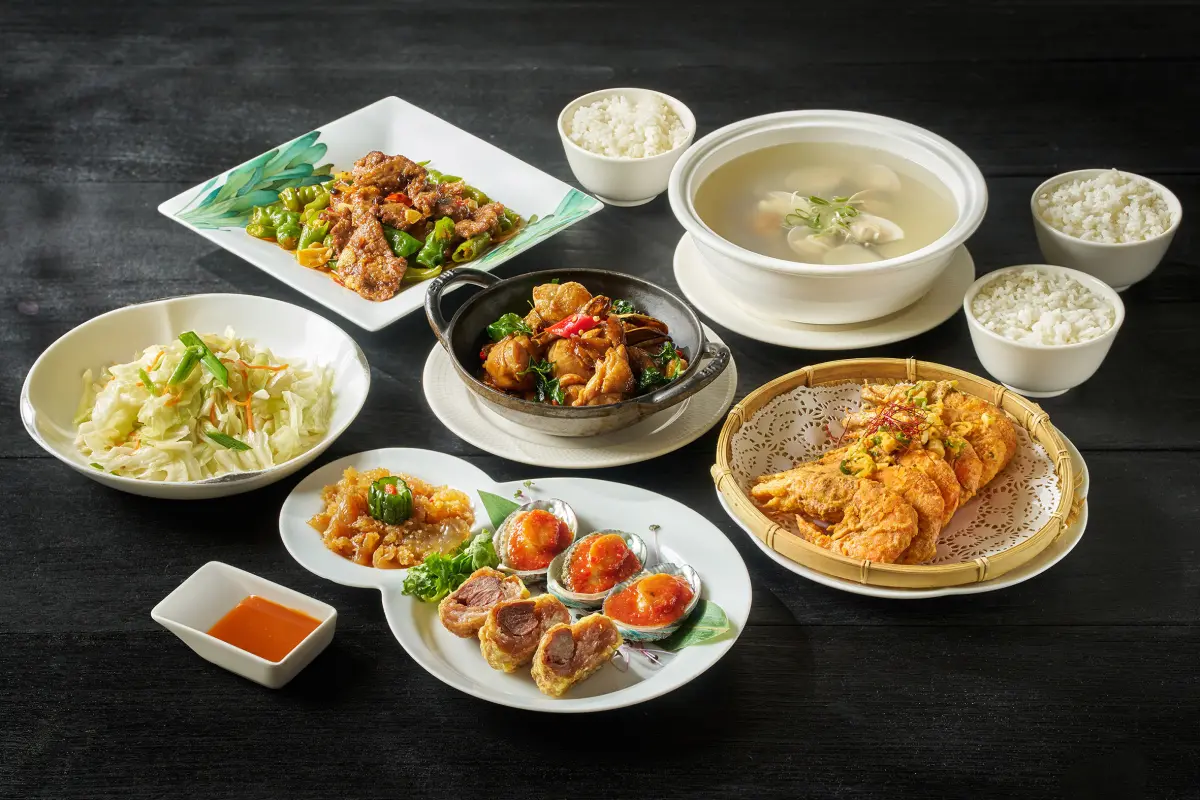 ▲台北美福飯店推出線上旅展，住宿29折、吃到飽61折，另有美食通券下殺至46折，可吃到米其林一星餐廳「米香台菜」。（圖／台北美福提供）