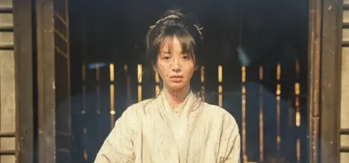 ▲田曦薇的另一個角色「阿丑」是流落在外的真千金。（圖／翻攝自Netflix）