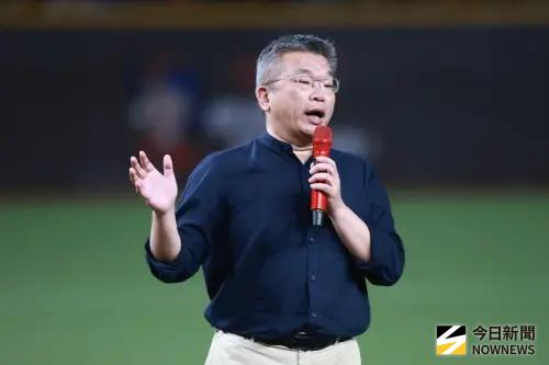 台灣大賽G1湧入滿場4萬人！蔡其昌拋驚喜：明年邀日本武士隊來台