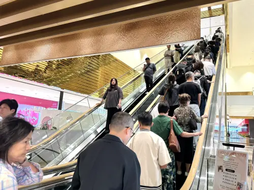 百貨週年慶太狂！微風345萬純金關公「開門秒售出」：霸氣本尊曝