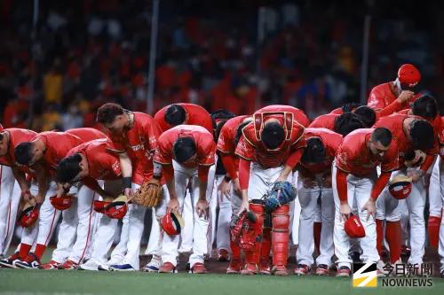 ▲台灣大賽game1味全龍以3:0擊敗中信兄弟拿下第一勝。（圖／記者葉政勳攝 ,2026.10.17）