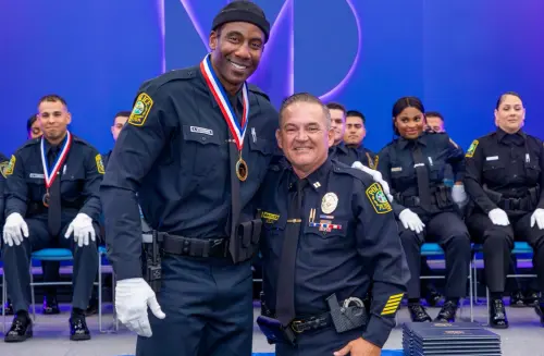NBA名人堂球星變警察！　史陶德邁爾警校畢業圓夢：這是家族傳統