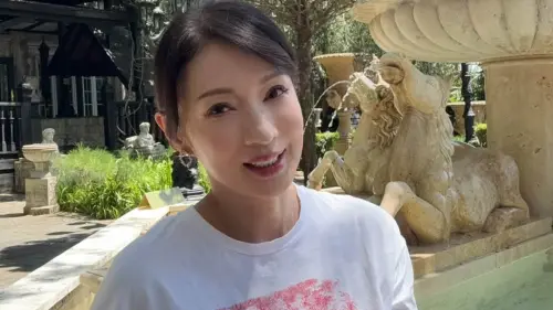 才被拍到和男人牽手！溫翠蘋曖昧PO照：介紹我的好朋友給大家認識