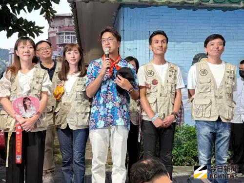 藍批身邊人抽大麻、社子島阿嬤領薪水　沈伯洋：真的過分了