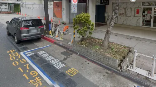 ▲阮小姐當天從「中山北路5段698巷口」站借車。（圖／Google Maps）
