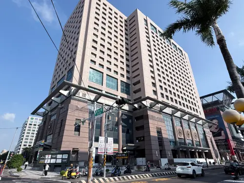 ▲「台南希爾頓世家酒店Signia Hilton」的原址，即是之前的大億麗緻酒店再重新改裝而成，酒店宣布將於10月29日舉辦人才招募活動。（圖／記者葉盛耀攝）