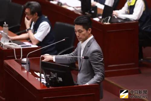 離島急重症改送桃機？蔣萬安稱「沒很遠」　她打臉：松機早到榮總