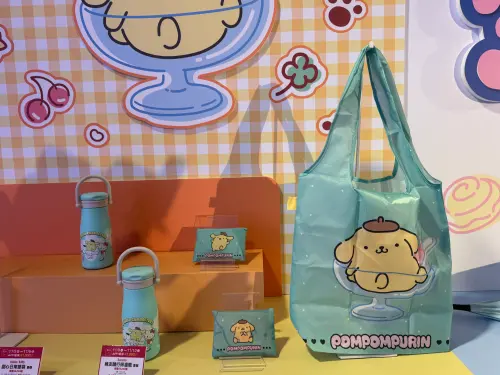 ▲SOGO週年慶集結Hello Kitty、布丁狗、大耳狗與帕恰狗4大人氣角色。（圖／記者鍾怡婷攝）