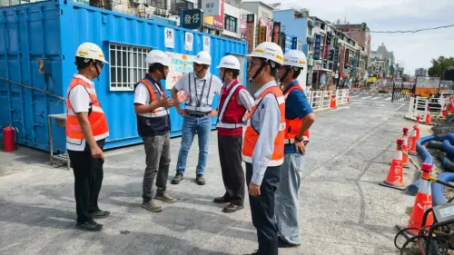 ▲捷運黃線、岡山路竹延伸線及小港林園線等捷運施工團隊已於今日上午全面檢視加強防颱整備。（圖／高市府捷運局提供）