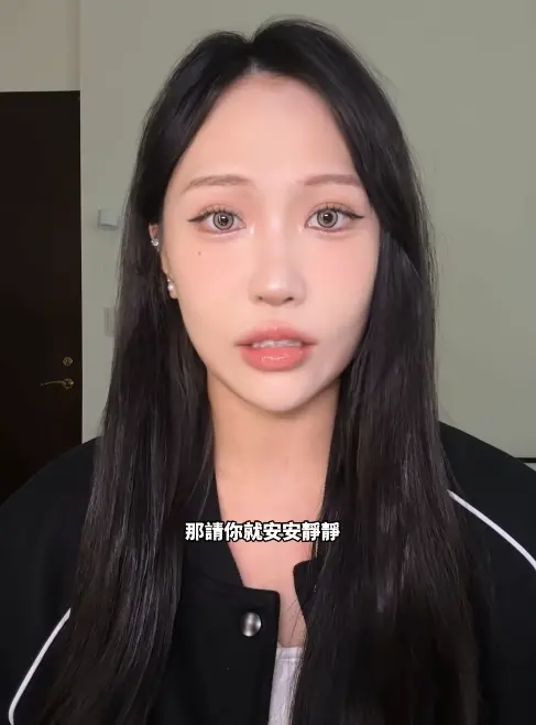 ▲蕭伊（如圖）PO影片自爆被女網紅提告，並怒嗆對方：「當你已經做錯、你也是一個加害者，那請你就安安靜靜」。（圖／翻攝自蕭伊IG@11.sns）