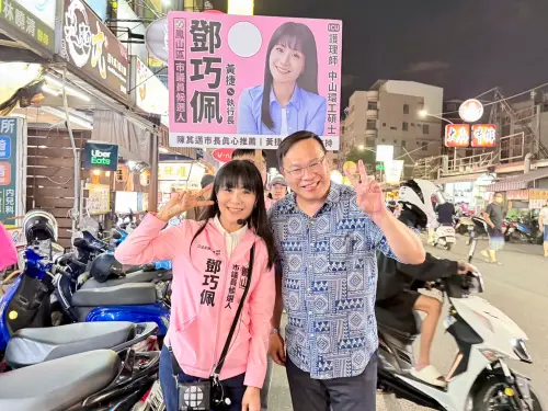 「搶救巧佩新人」！王義川陪掃街力挺鳳山鄧巧佩
