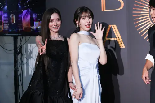 ▲拿獎太開心，蔡黃汝（左）哭成淚人兒。（圖／NOWNEWS攝影中心）