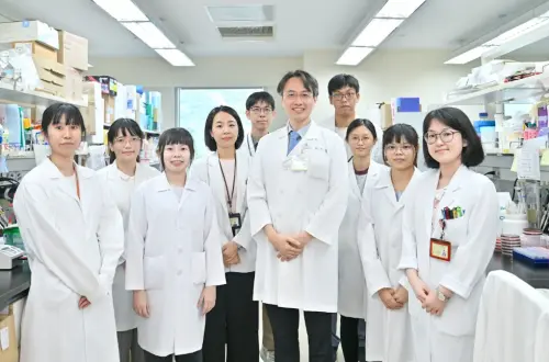 ▲北榮及陽明交大團隊指出，肺炎克雷伯氏菌為醫院內的高風險致病菌株，也被世界衛生組織列為需優先關注抗藥性的細菌。（圖／陽明交大提供）