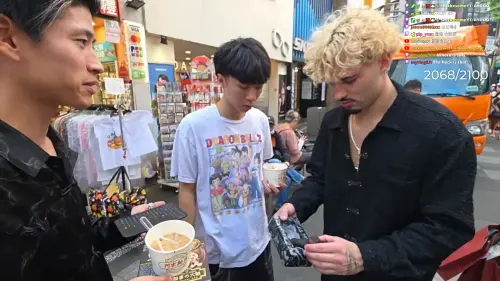 最強實況主Ray又回台灣了！逛西門驚見「大鵰燒」　國外觀眾看傻

