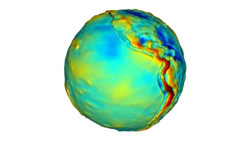 NASA「馬鈴薯地球」掀熱議！天文專家揭重力秘密不用減肥也能變輕
