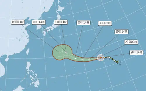 ▲煙花颱風升級強颱，未來路徑穩定朝西北，周末將往日本南方海面北轉。（圖／中央氣象署cwa.gov.tw）