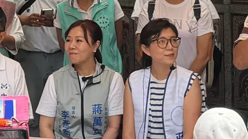 李彥秀濺血！遭誤認成蔣萬安太太　綁馬尾陪掃市場出事