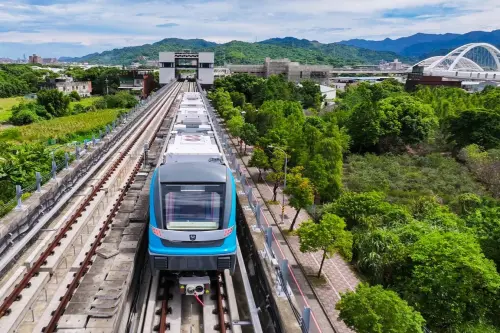 ▲新北市府推薦搭乘新北捷運三鶯線，可走訪新北市美術館。（圖／新北市觀旅局提供）
